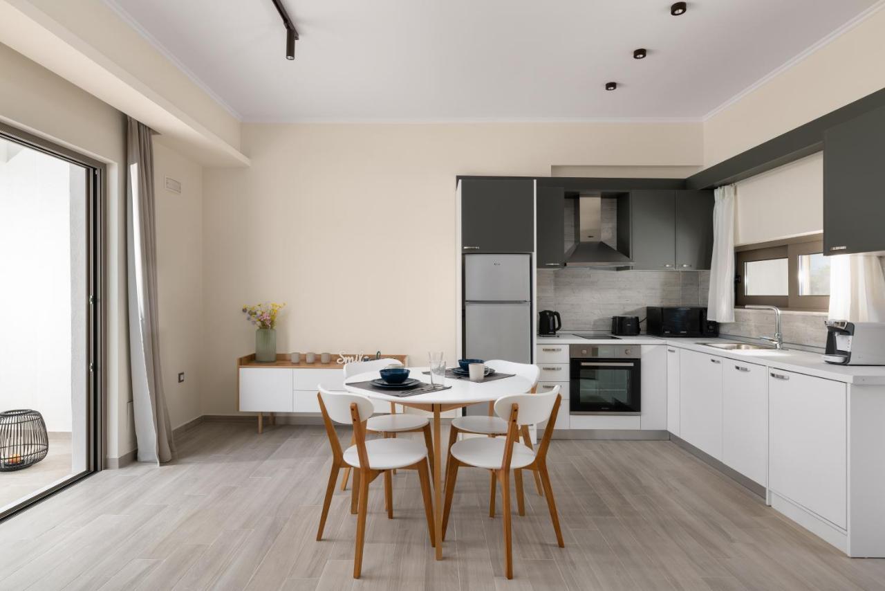 גנאדי Armonia Suites מראה חיצוני תמונה
