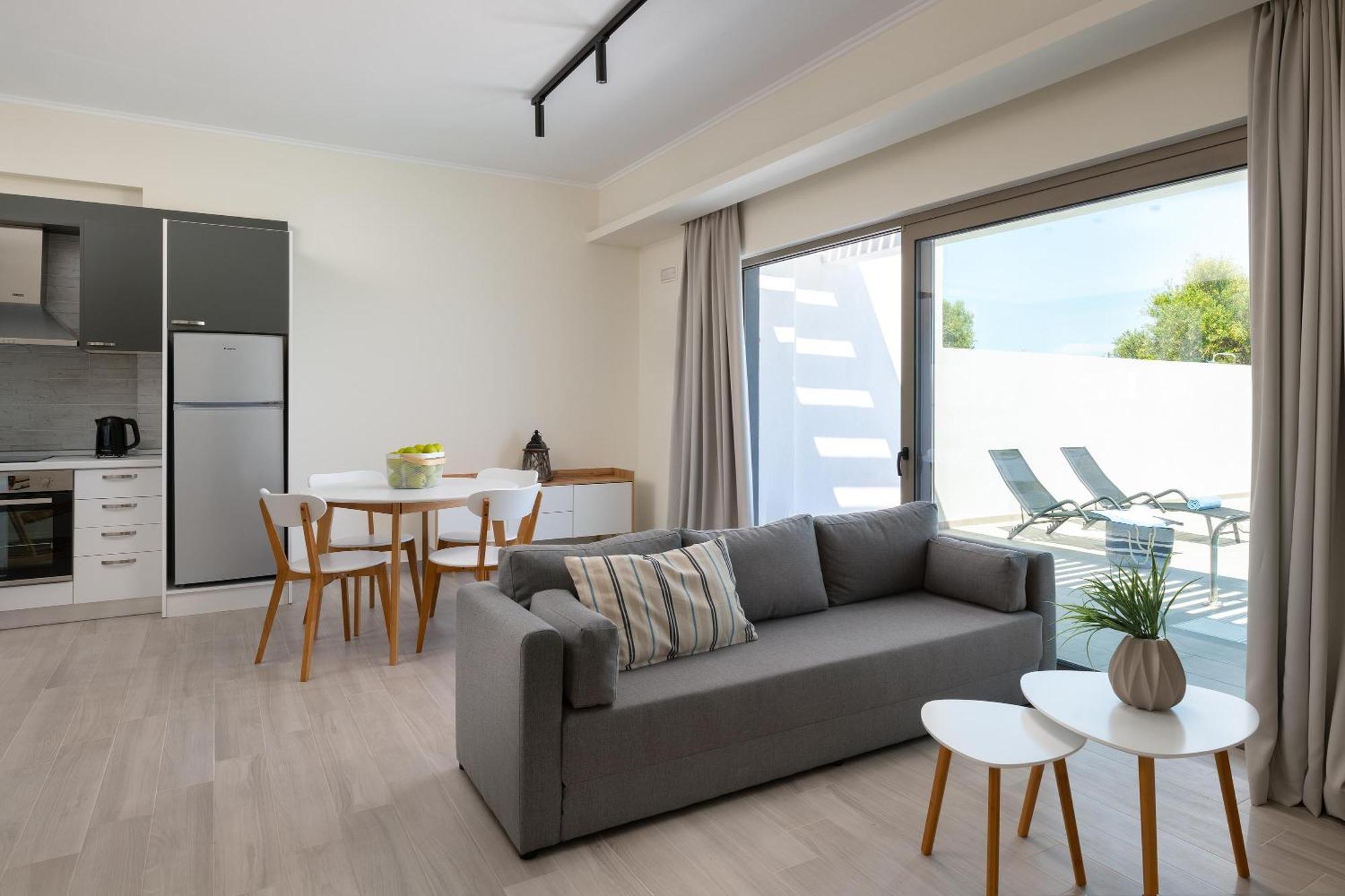 גנאדי Armonia Suites מראה חיצוני תמונה
