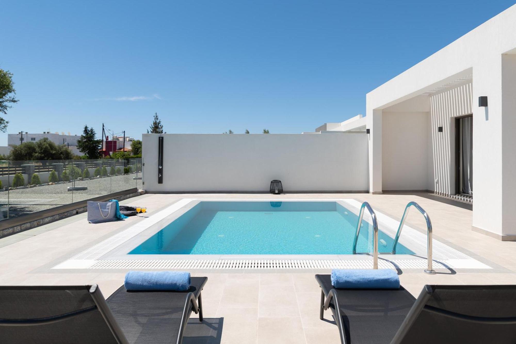 גנאדי Armonia Suites מראה חיצוני תמונה